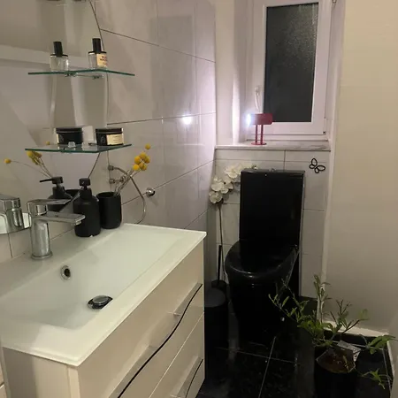 Capital 2 Apartment